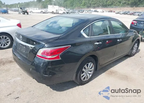 2015 Nissan Altima 2.5 S from USA, damaged, VIN 1N4AL3AP2FN304523